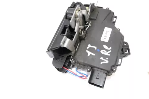 VW Golf 4 Passsat Stellmotor Tür Türschloß mit Zentralverriegelung rechts vorne (126283)