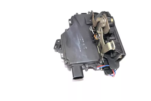 Seat Leon Octavia Stellmotor Tür Türschloß mit Zentralverriegelung links hinten (126291)