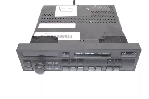 Audi A3 A4 original Radio Kassette 4D0035186 mit Code (126405)