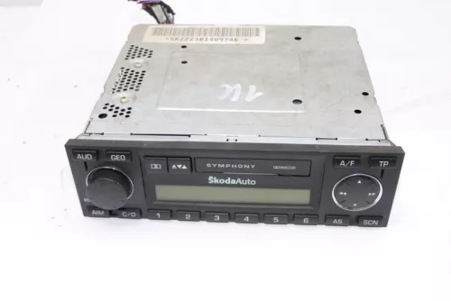 Skoda Octavia 1U Radio Symphony CD- Player 1U0035161D mit Code (126407)