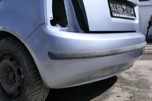Skoda Fabia 6Y Schrägheck Stoßstange hinten Heckstoßstange silber grau LF7U (126629)