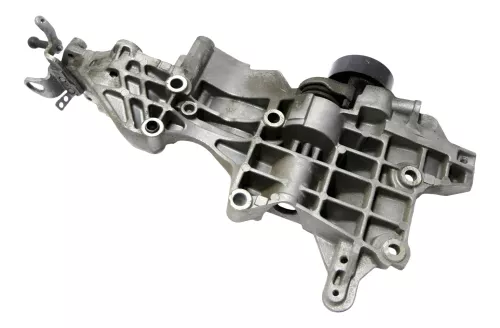 VW Passat 3C Golf 6 Halter Konsole Lichtmaschine Träger 2,0 TDI 03L903139Q Pumpe (126945)