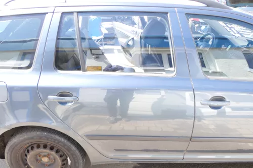Skoda Octavia 1Z Kombi Tür hinten rechts grau LF7V graphitgrau (ohneAnbauteile) (127623)