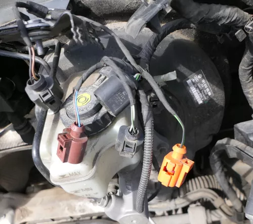 VW Golf 5 Eos Touran Bremskraftverstärker Bremskraftregler 1K1614105BM