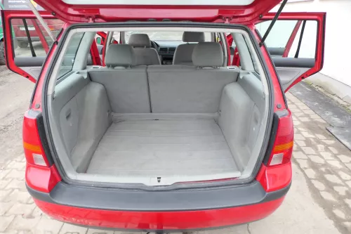 VW Golf 4 Variant Kombi Verkleidung Teppich Kofferraum Kofferraumteppich grau (127853)