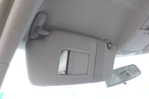 Audi A3 8P Sonnenblende links vorne 8P0857551A silber grau