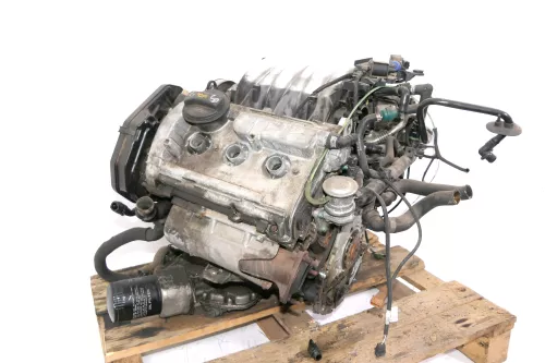 Audi A6 4B A4 B5  Motor ARJ / ASM / AML / AMM 2,4 V6 120kw 100kw 174PS 190.000km (128984)