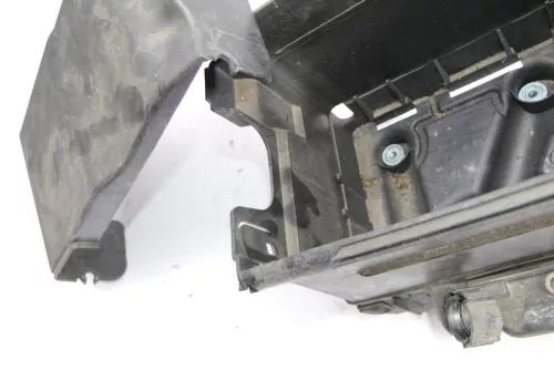 VW Polo 9N 9N3 Batteriekasten Kasten Abdeckung Batterie 6Q0915419G Deckel (129040)