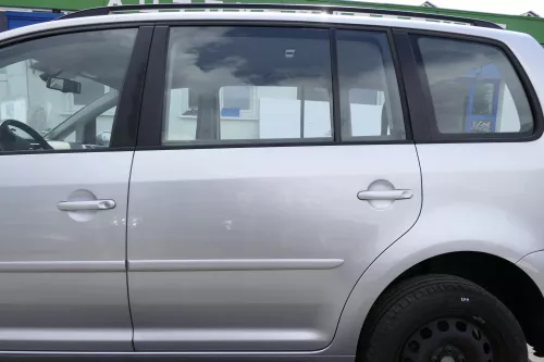 VW Touran 1T3 1T Tür hinten links Fahrerseite silber LA7W reflexsilber 179,99