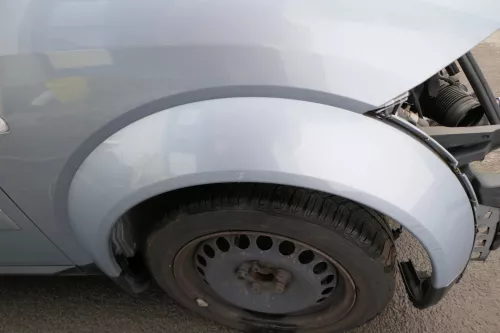 Audi A2 8Z Kotflügel vorne rechts LY7R blau türkis grün kristallblau (129254)