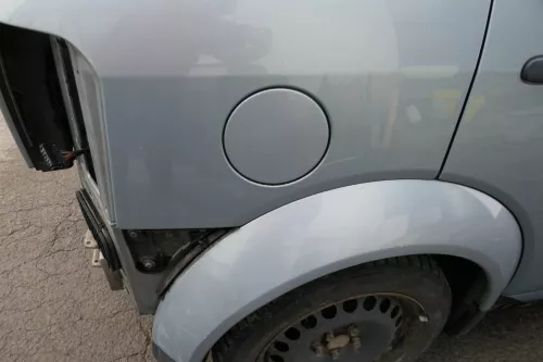 Audi A2 8Z Tankdeckel Klappe Tankklappe Deckel Tank LY7R blau türkis grün krista