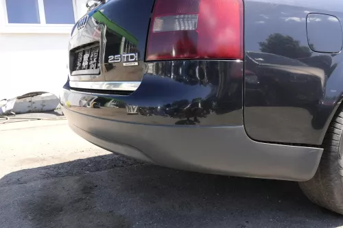 Audi A6 4B Kombi Avant Stoßstange hinten Heckstoßstange schwarz LZ9W ebonyschwar (129492)