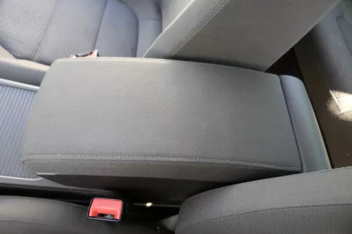 Passat 3C B7 Mittelarmlehne Armlehne Fach original naturbraun Stoff 3C0864211B