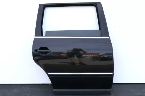 VW Passat 3B 3BG Kombi Variant Tür hinten rechts schwarz LC9Z metallic chrom