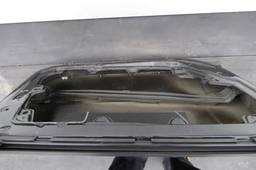 VW Passat 3B 3BG Kombi + Limo Tür vorne links Fahrertür schwarz LC9Z metallic me (130107)