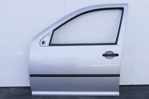 VW Golf 4 Bora Tür vorne links Fahrertür 4/5-Türer & Kombi silber LA7W reflex 99 (130182)