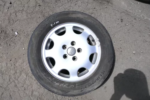 Audi A4 B5 A6 4B Alufelgen 205/60 R15 91H 6jx15H2 ET45 Reifen Felgen 5-6mm Ronal (130405)