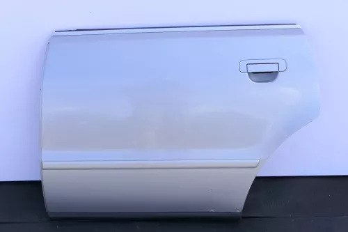 Audi A4 B5 Tür Türblatt hinten links silber grau LY7M Kombi oder Limousine (130418)
