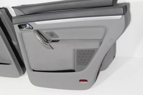 VW Touran 4x Türverkleidung Verkleidung Tür vorne +hinten links grau mechanisc (130522)