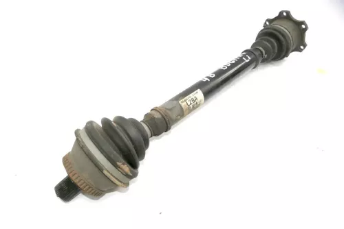 Audi A6 2,5 TDI Antriebswelle Gelenkwelle rechts 4B0407272BA 6Gang Motor BDG AKE