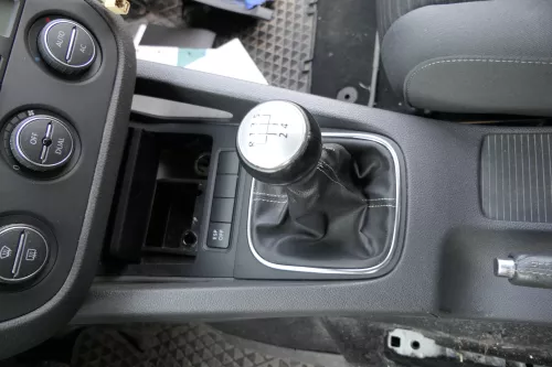 VW Golf 5 Schaltknauf Schaltsack Schaltknüppel Leder 5Gang 1k0711113CF United (140871)