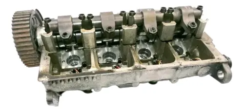 VW Passat 3C Golf Zylinderkopf Kopf 2,0 TDI  Motor BMP BMM 8V (141047)