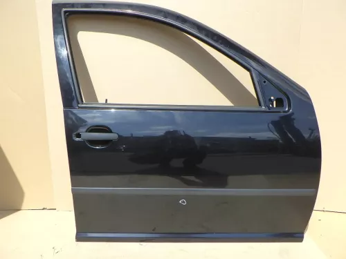 VW Golf 4 Bora Tür vorne rechts Beiahrertür 4/5-Türer+ Kombi Avant schwarz L041