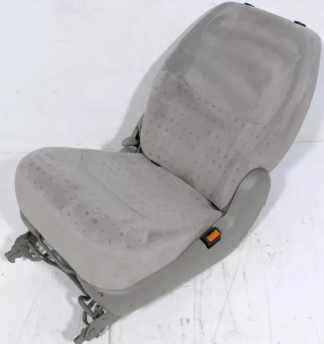 VW Sharan 7M Alhambra 7V Ford Galaxy 1x Sitz hinten rechts Rücksitz 6+7 Sitz III (141508)