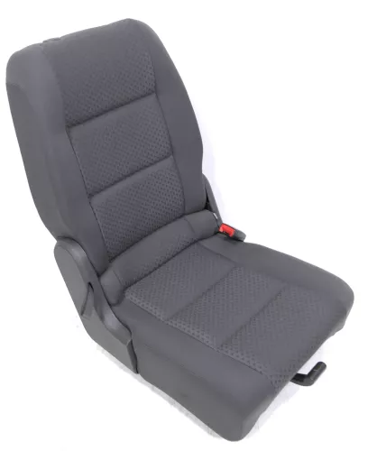 VW Touran Sitz hinten rechts (hinter Beifahrersitz) anthrazit I Isofix Wohnmobil (141546)