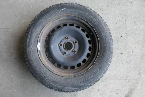 Audi A4 8E A6 4B 195/65 R15 91T Winterreifen M&S Reifen Felgen 5-6mm (141754)