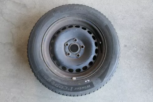 Audi A4 8E A6 4B 195/65 R15 91T Winterreifen M&S Reifen Felgen 5-6mm  (141754)