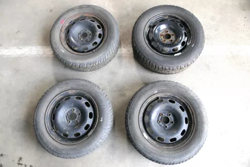 4x VW Golf 4 Bora 195/65 R15 91T Winterreifen M+S Reifen 6jx15H2 ET38 ca. 4-5mm (141774)