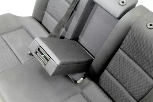 Audi A4 B6 B7 8E Sitz Rückbank Rücksitzbank hinten 3-Punkt-Gurt schwarz Armlehne (141859)