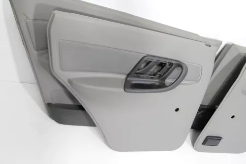 VW Polo Kombi ab Bj.2000 Türverkleidung Verkleidung Tür vorne links hinten Facel (141897)