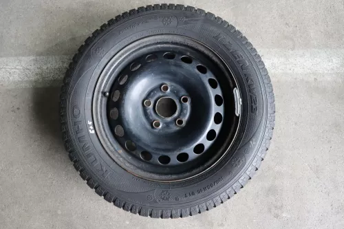 Skdoa Octavia 1Z 195/65 R15 91T Winterreifen M+S Felgen Reifen M&S ca. 5-6mm (142212)