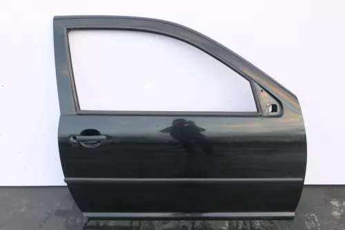 VW Golf 4 Tür vorne rechts Beifahrertür 2/3-Türer schwarz L041 uni (142329)