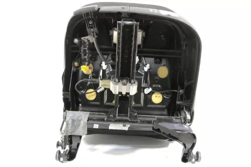 VW Golf 4 Bora Sitz vorne links Fahrersitz 2/3-Türer klappbar  (142335)