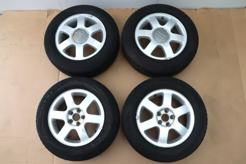 Audi A3 8L Alufelgen Reifen Felgen 195/65 R15 Sommerreifen M+S 8L060125F   3-4mm (142562)