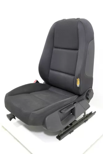 Audi A4 B6 8E Sitz Fahrersitz vorne links höhenverstellbar SHZ ok