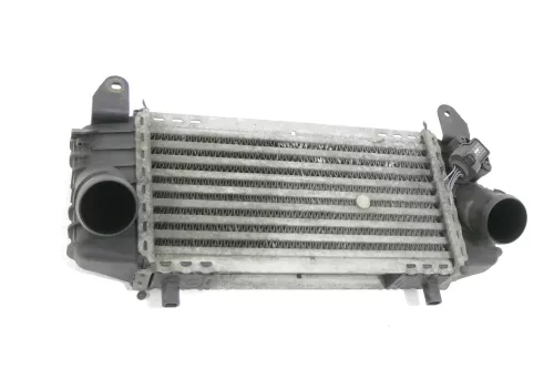 Audi A2 8Z Ladeluftkühler Ladeluft Kühler TDI 8Z0145804A (143913)