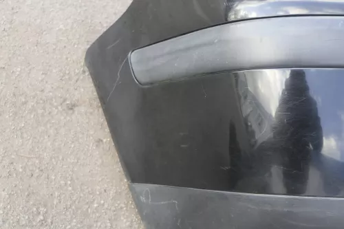 VW Golf 4 Limousine Stoßstange hinten Heckstoßstange Stoßfänger schwarz L041   2 (143928)