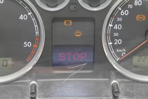 VW Passat 3BG Tacho Tachometer Kombiinstrument 220.000km 3B0920827A Diesel TDI (144359)