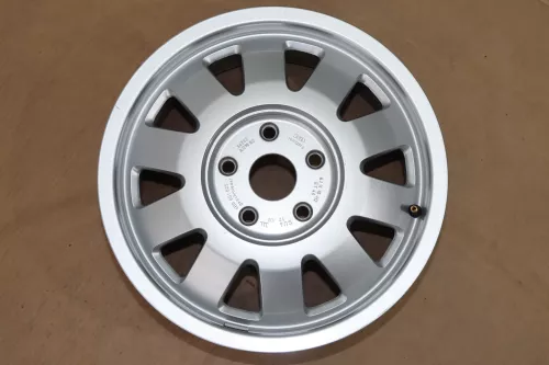 1x Audi A4 A6 Alufelge original 4B0601025N 6j x16H2 ET45  LK 5x112     1 (144421)