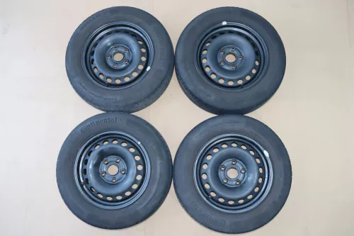 VW Golf Touran Sommerreifen Reifen Felgen 195/65 R15 91H Caddy 4-5mm