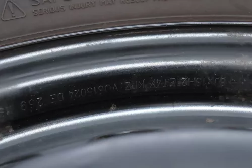 VW Golf Touran Sommerreifen Reifen Felgen 195/65 R15 91H Caddy 4-5mm (144443)