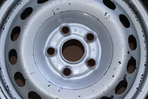 VW Golf Touran Sommerreifen Reifen Felgen 195/65 R15 91H Caddy    4-8mm  (144444)