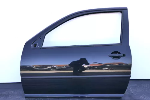 VW Golf 4 Tür vorne links Fahrertür 2/3-Türer schwarz LC9Z ohneAnbauteile (144544)
