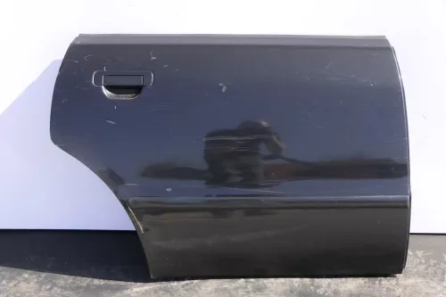 Audi A4 B5 Tür Türblatt hinten rechts schwarz LZ9U Kombi Limo (144554)