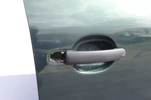 Skoda Octavia 1U Kombi + Limo Tür vorne rechts Beifahrertür grün LF8C (144671)