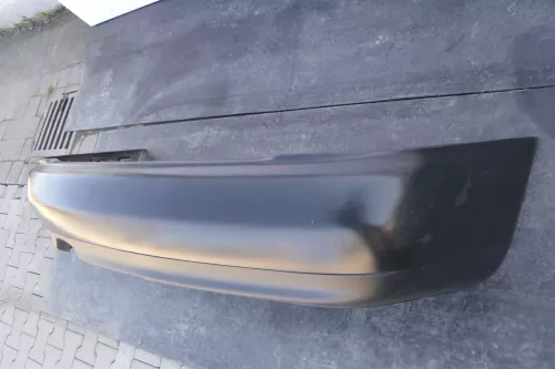 Audi A4 B5 Limousine Stoßstange hinten Heckstoßstange schwarz  (144686)